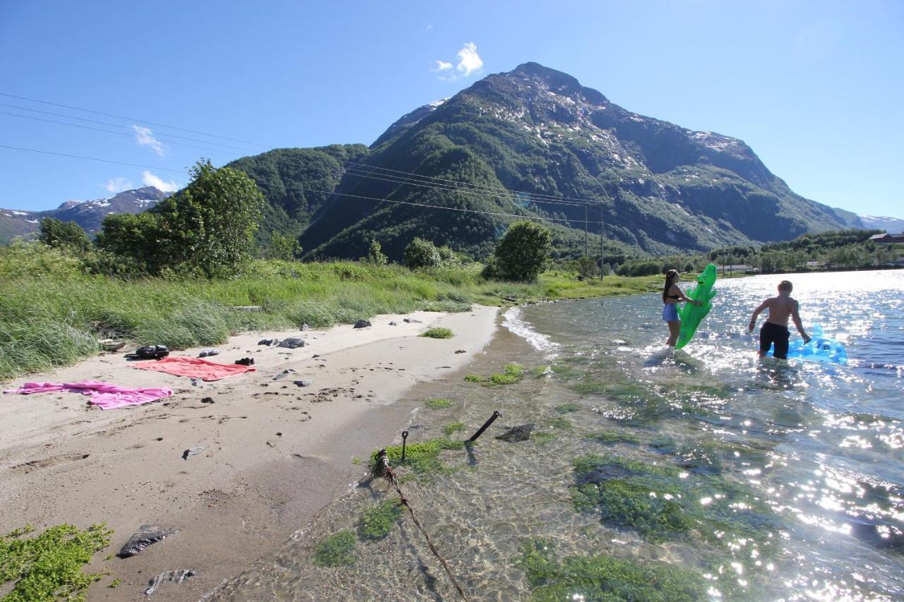 Andalsnes Hostel Eksteriør billede